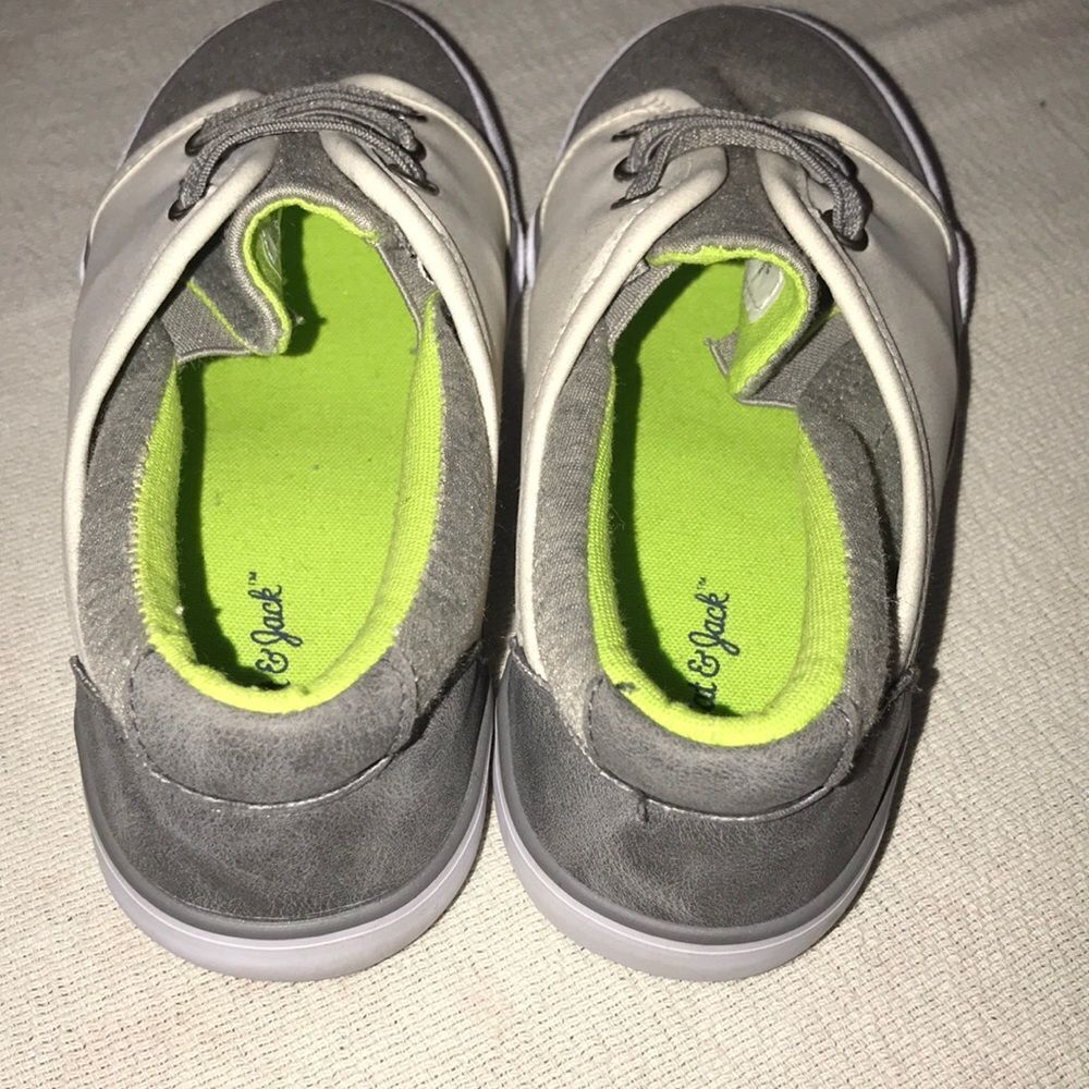 10/$50 Cat & Jack Boy Shoes Size 12 - Picture 5 of 6